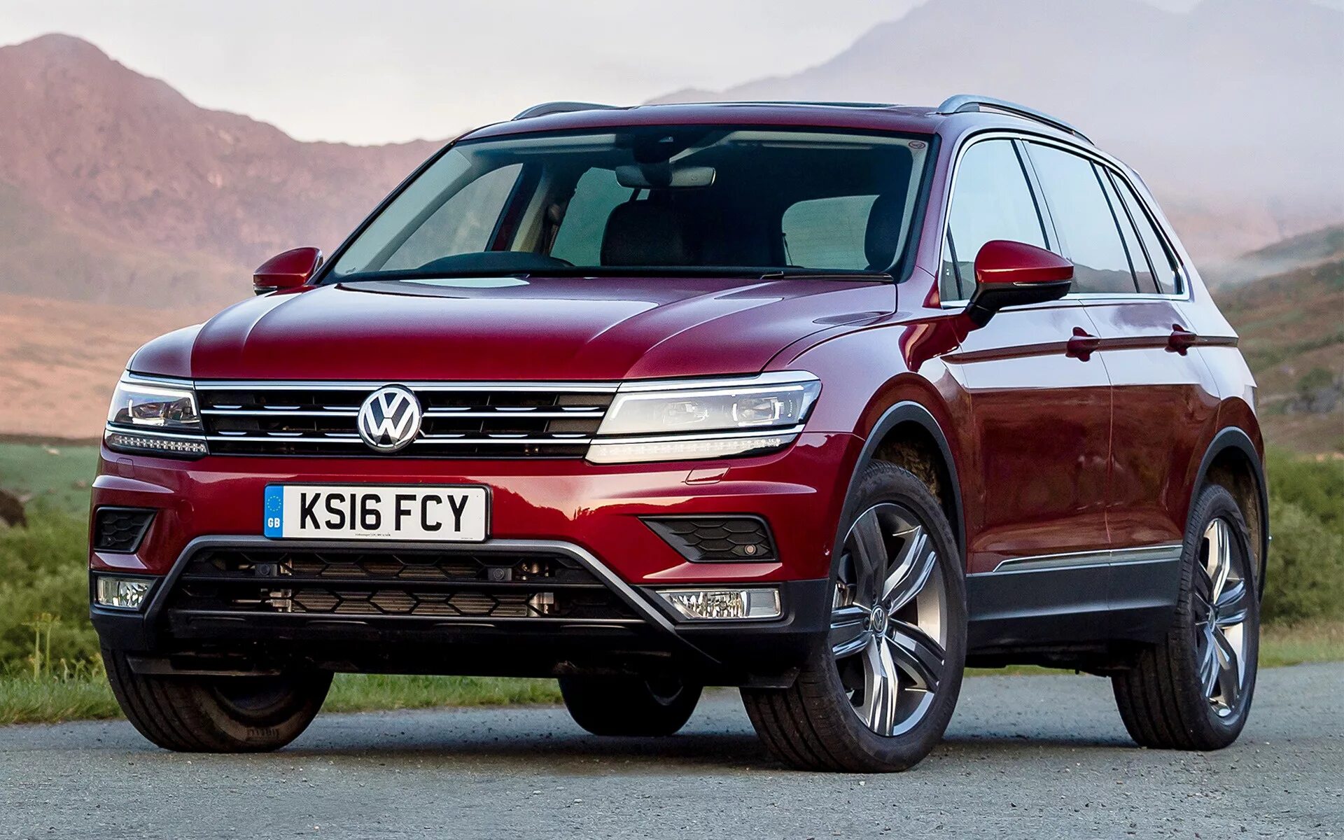 Машина volkswagen tiguan. Фольксваген Тигуан 2016. Новый Фольксваген Тигуан 2016. Фольксваген Tiguan 2016. Фольксваген Тигуан 2016 года.