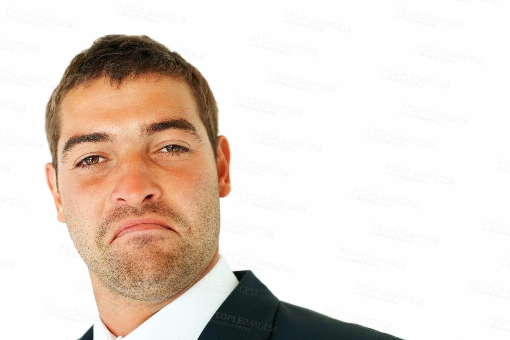 Что значит слово надменный. Высокомерный. Надменное лицо. Выражения надменны. Анджелина джоли надменная.