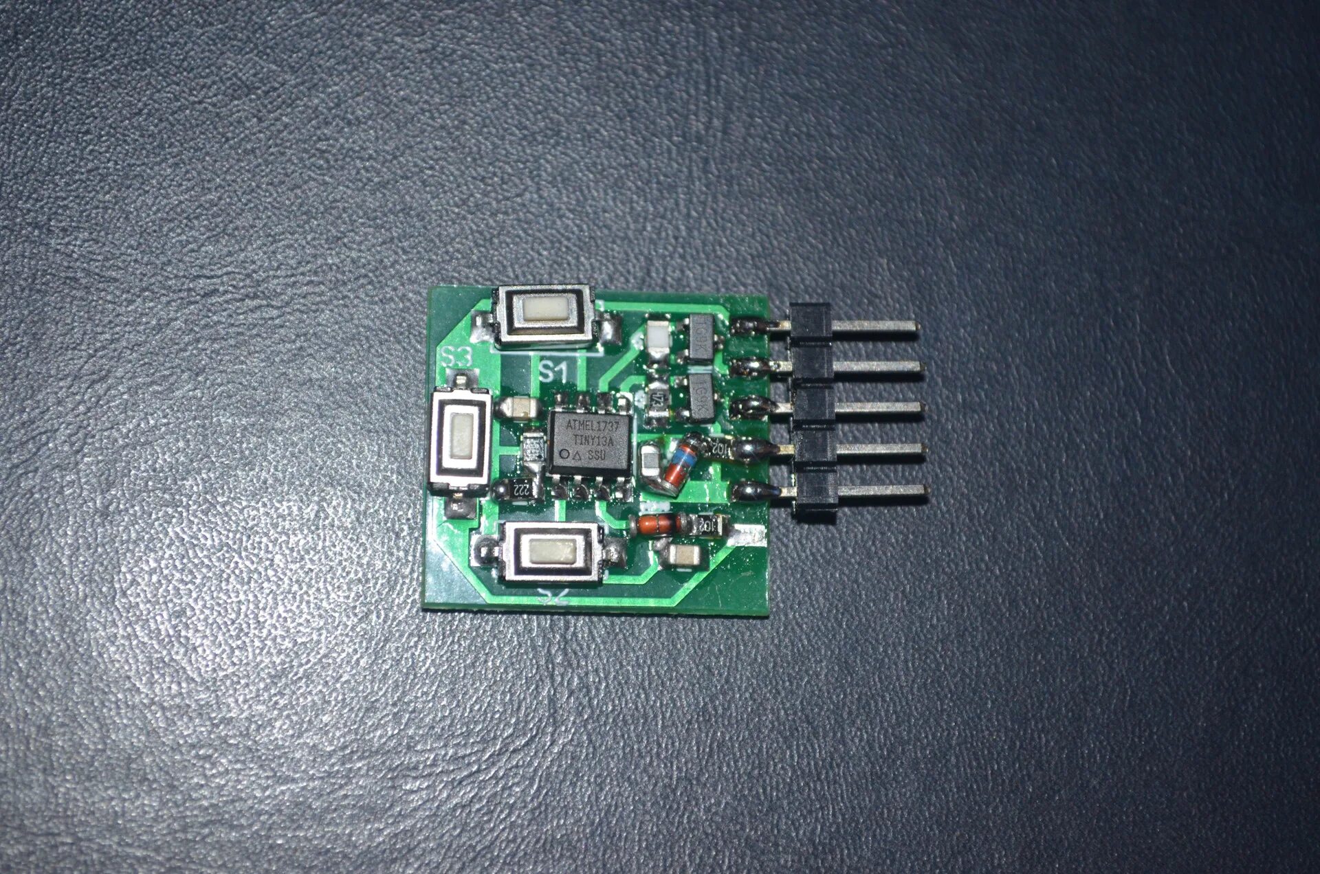 Плавный розжиг светодиодов на attiny13. Плавный розжиг приборной панели ваз 2114. Плата плавного розжига приборной панели. Блок плавного розжига h4. Плавный розжиг приборной панели.