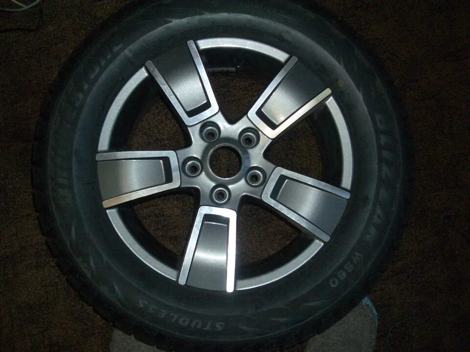 235/60 r16. Volvo s60 r17. Диски volvo s60 2012. Диски r16 на спортейдж. Диски 235 60 16.