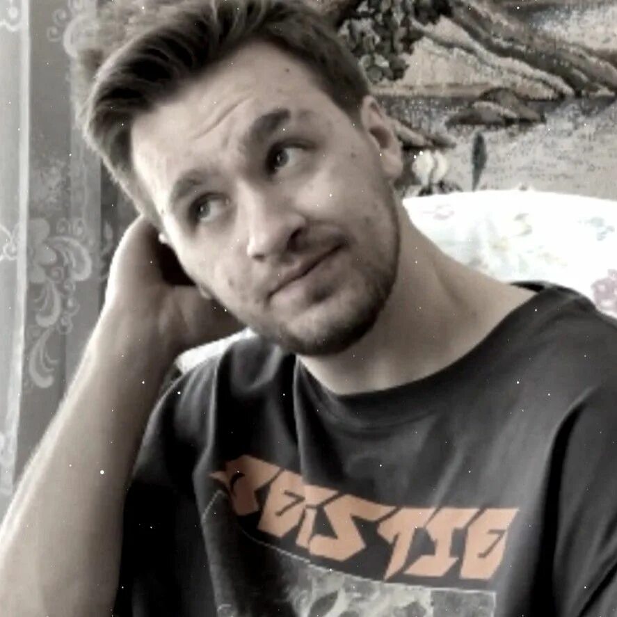 Сколько лет андрею дюшес. Андрей мандзюк дюшес. дюшес блоггер андрей. андрей мандзюк. андрей мандзюк дюшес в детстве.