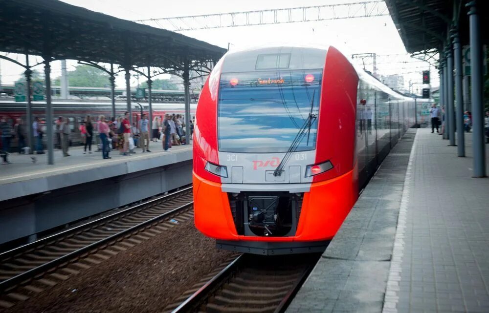 Экспресс ласточка тверь. Скоростной поезд ласточка. поезд ласточка москва мцк. ласточка электропоезд мцк. вагоны мцк москва.