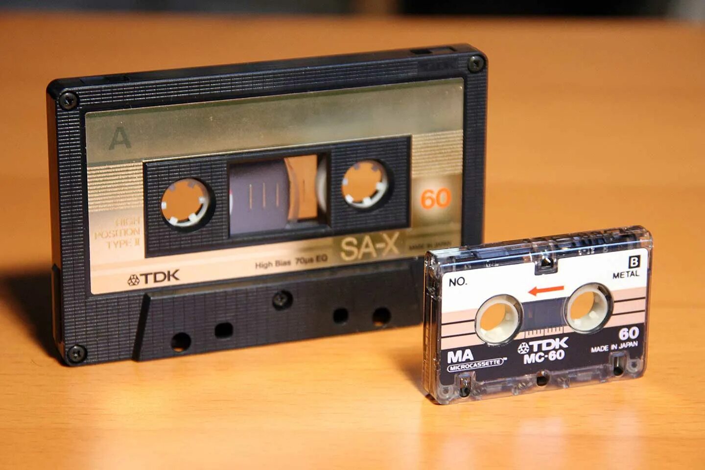 Кассета mini. Sanyo Rd-xm1. Sony Microcassette MC-90. Мини кассета для диктофона. Mini Cassette.