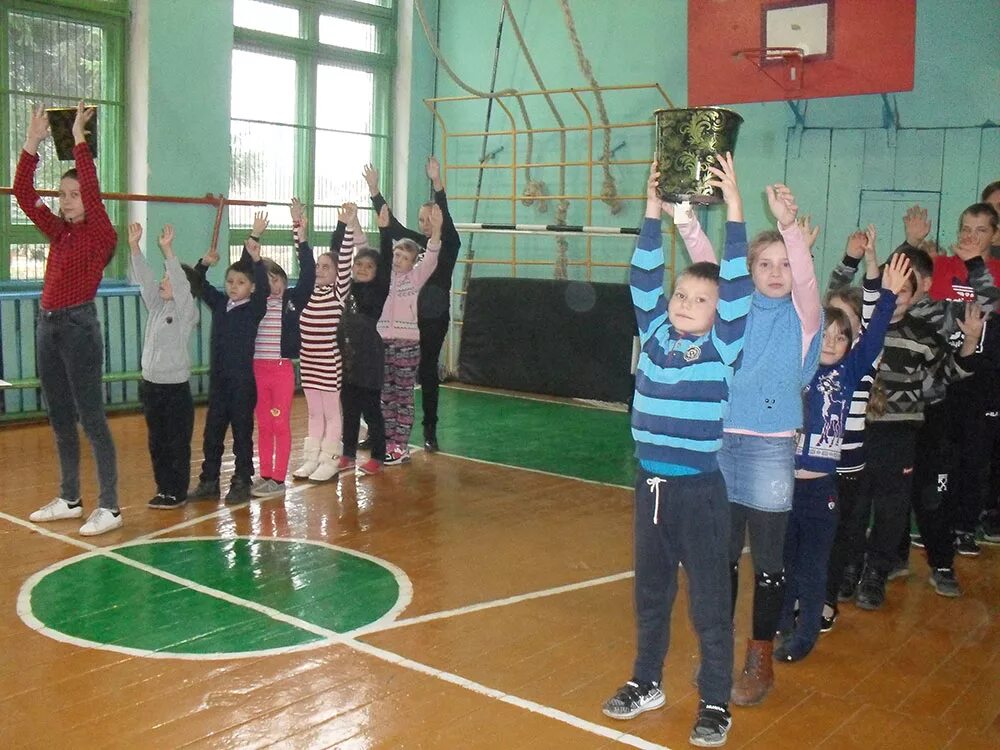 Погода село толстый. МБОУ СОШ село толстая Дубрава. Толстая Дубрава Становлянский район средняя школа. Школамбоусш село толстая Дубрава. Филиал МБОУ СОШ Д.Лукьяновка.