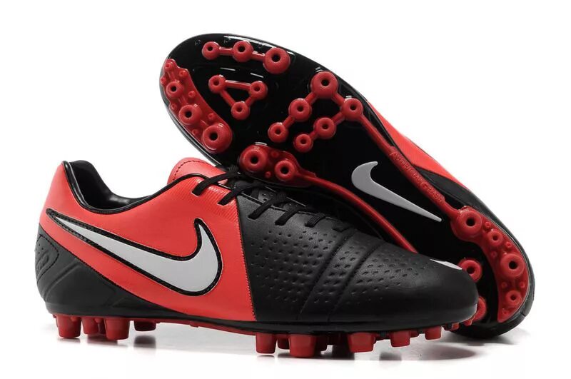 Бутсы Nike ctr360. Nike ctr360 Black Red. Бутсы найк ctr360 черно красные. Nike ctr360 красные. Бутсы найк черные