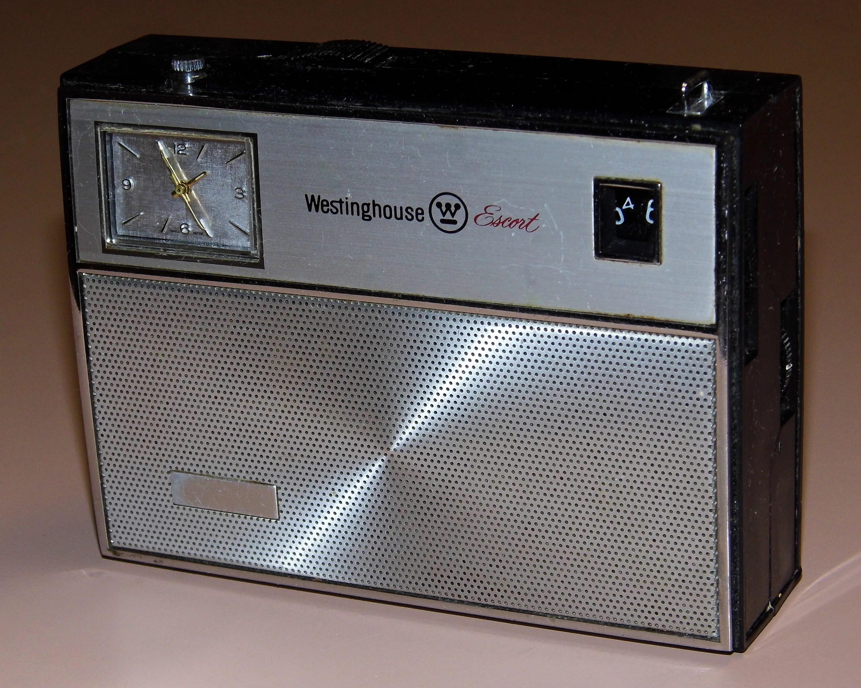 Радио no 8. Westinghouse. Транзистор радио. Westinghouse Radio. Westinghouse Electric.