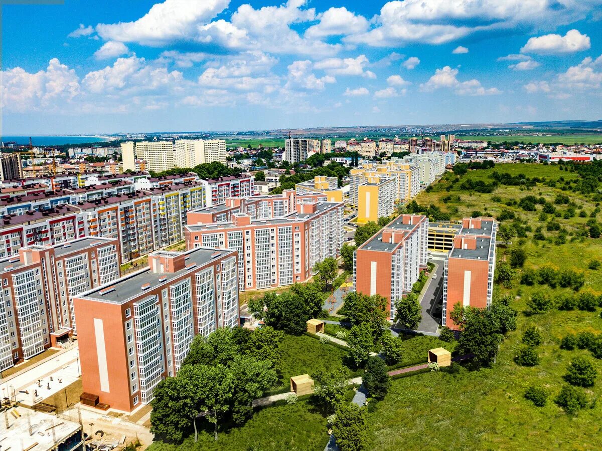 Жк бархатный анапа. ЖК времена года Анапа. Анапа жилой комплекс. Анапа ул Мирная 29.