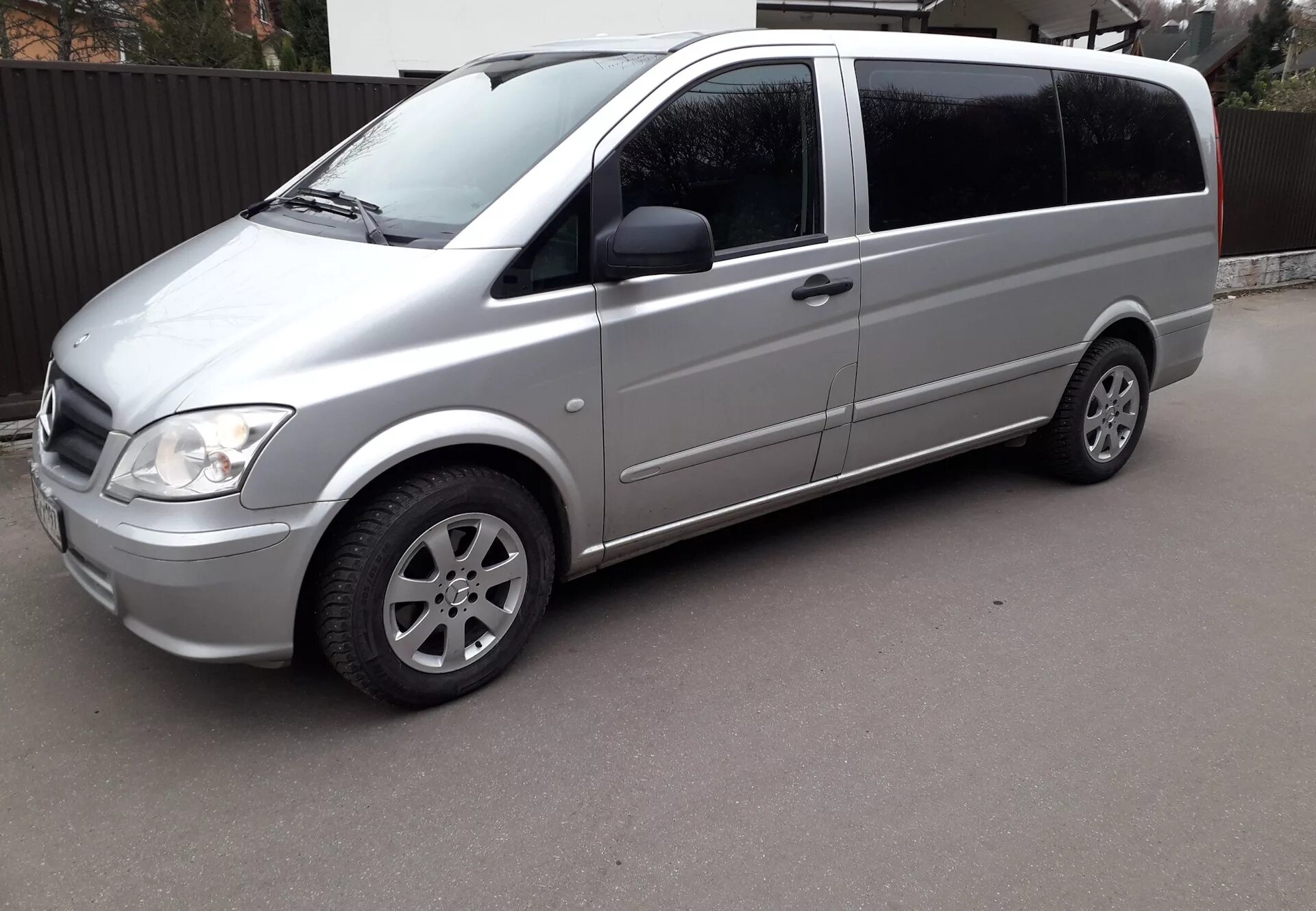 Для тех кто еще не нашол моего нового Вито Mercedes-Benz Vito (1G), 2,2 л, 200