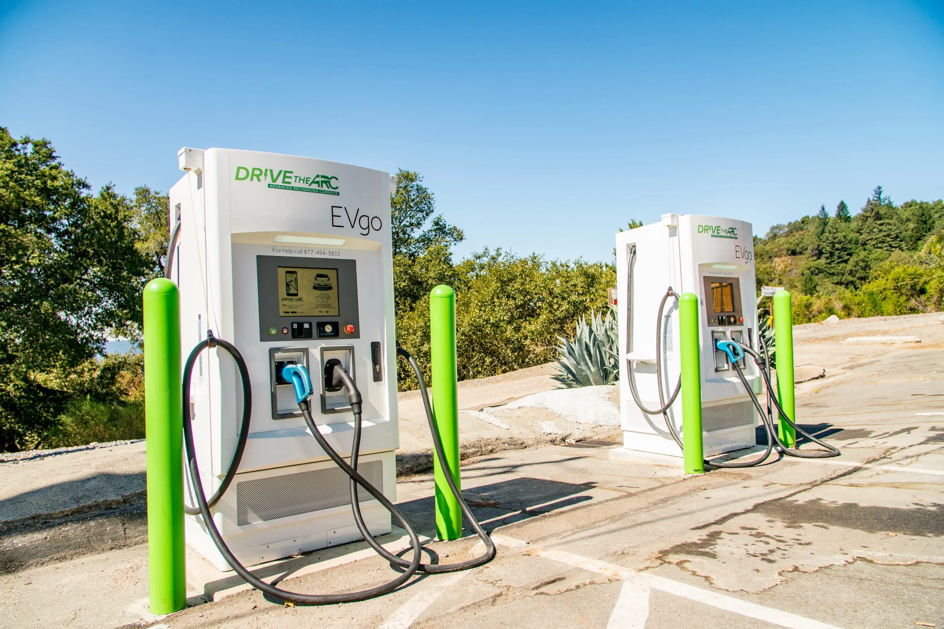 Ev station. Evgo Charger. Electric Charging Stations. Ev fast Charger. Ev Charging Station.