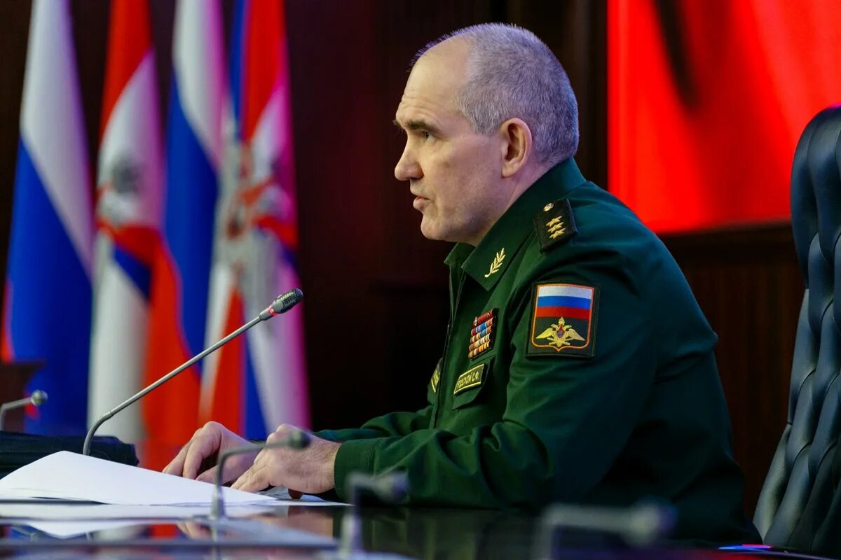 Генерал лейтенант гаджимагомедов станислав исрапилович. Генерал полковник рудской. Генерал полкоаник ркдскоц. Начальник главного оперативного управления. Начальник главного оперативного управления.