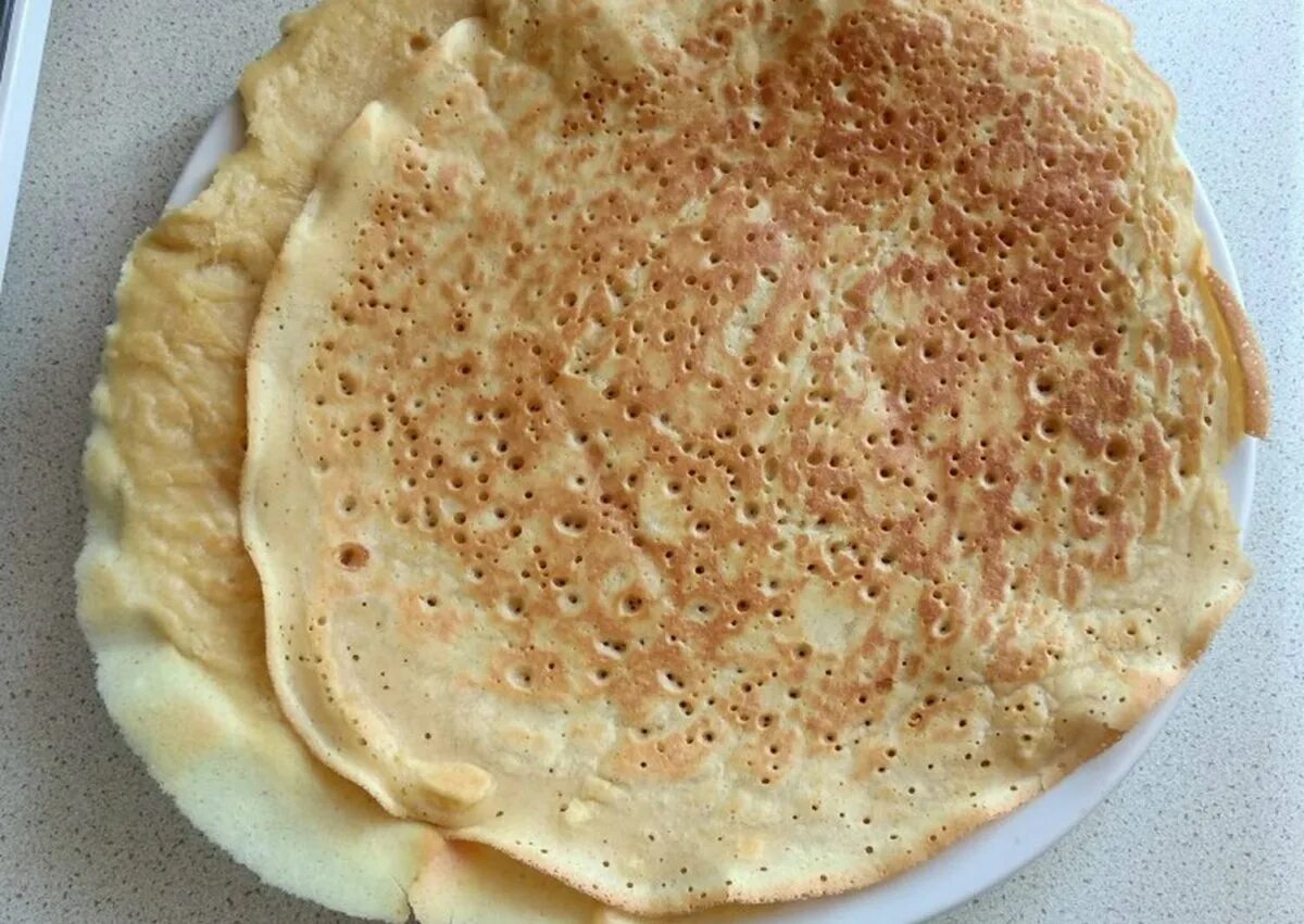 Вкусные блинчики. Блины на сыворотке. Блины на сыворотке. Вкусные блины на сыворотке. Блинчики тонкие с дырочками.