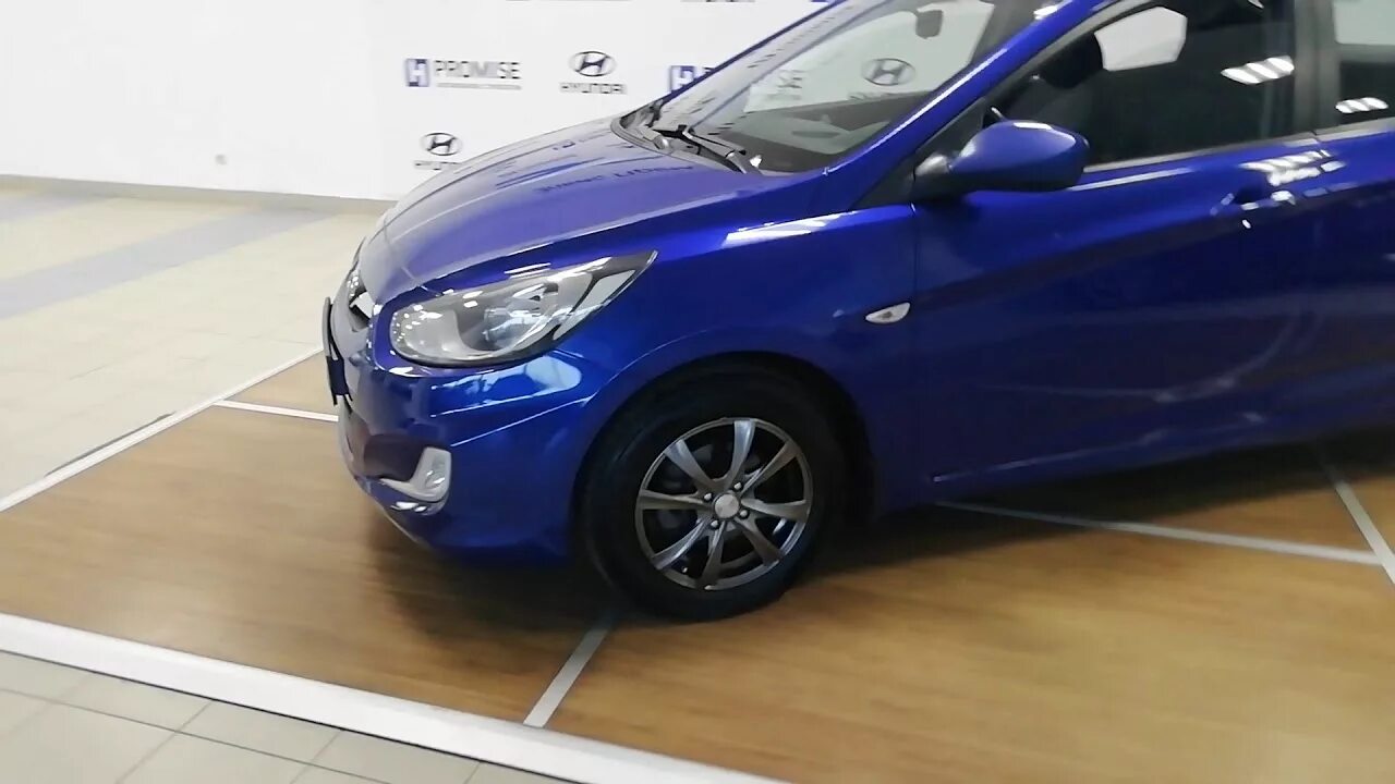 Hyundai Solaris Davidich. Hyundai Элвис Саратов. Саратов автосалон Элвис Хендай.