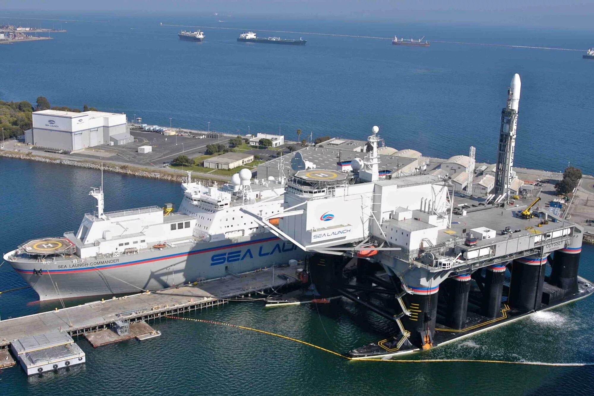 Космодром плавучий старт. Космодром плавучий старт. Платформа одиссей морской старт. Платформа одиссей морской старт. Морской старт плавучий космодром славянка.