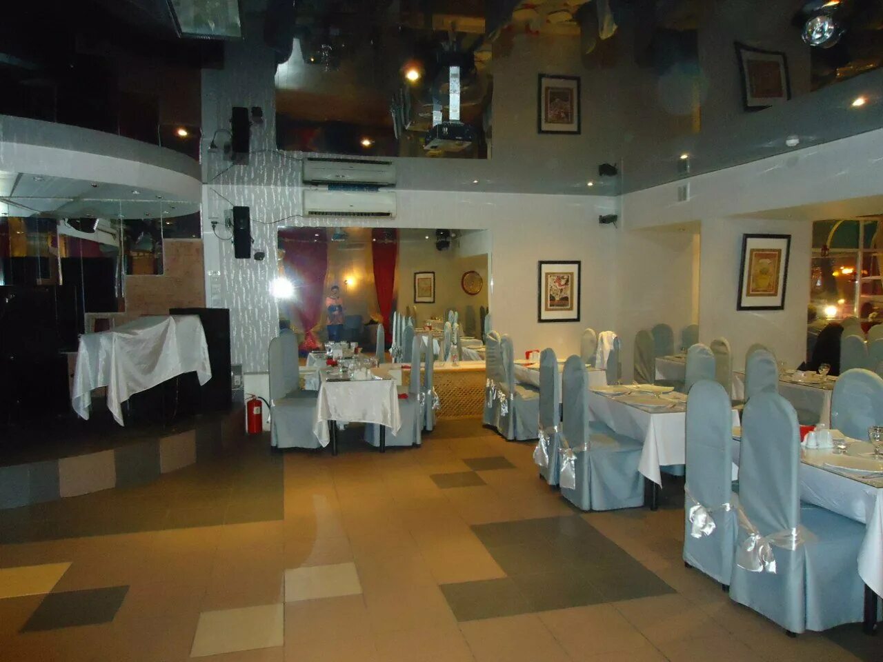 кафе новогородово 17. коминтерна 126. коминтерна 157. коминтерна 157. кафе кинза нижний новгород.