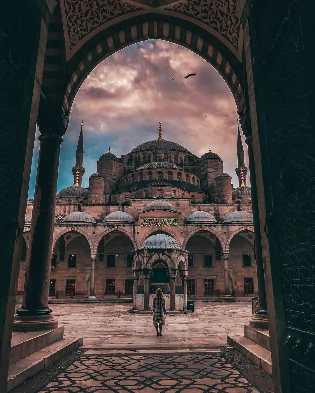 Голубая мечеть Турция Османская Империя. Осман мечеть Османская Империя. Мечеть Султанахмет Эстетика.