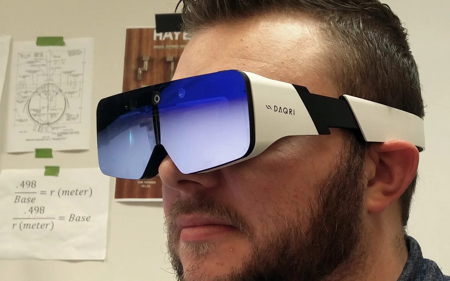 Unreal: очки дополненной реальности. Очки дополненной реальности google glass. Ar очки vuzix blade. Ray ban meta smart. Солнцезащитные очки будущего.