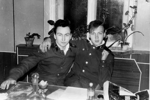Дмб 1990