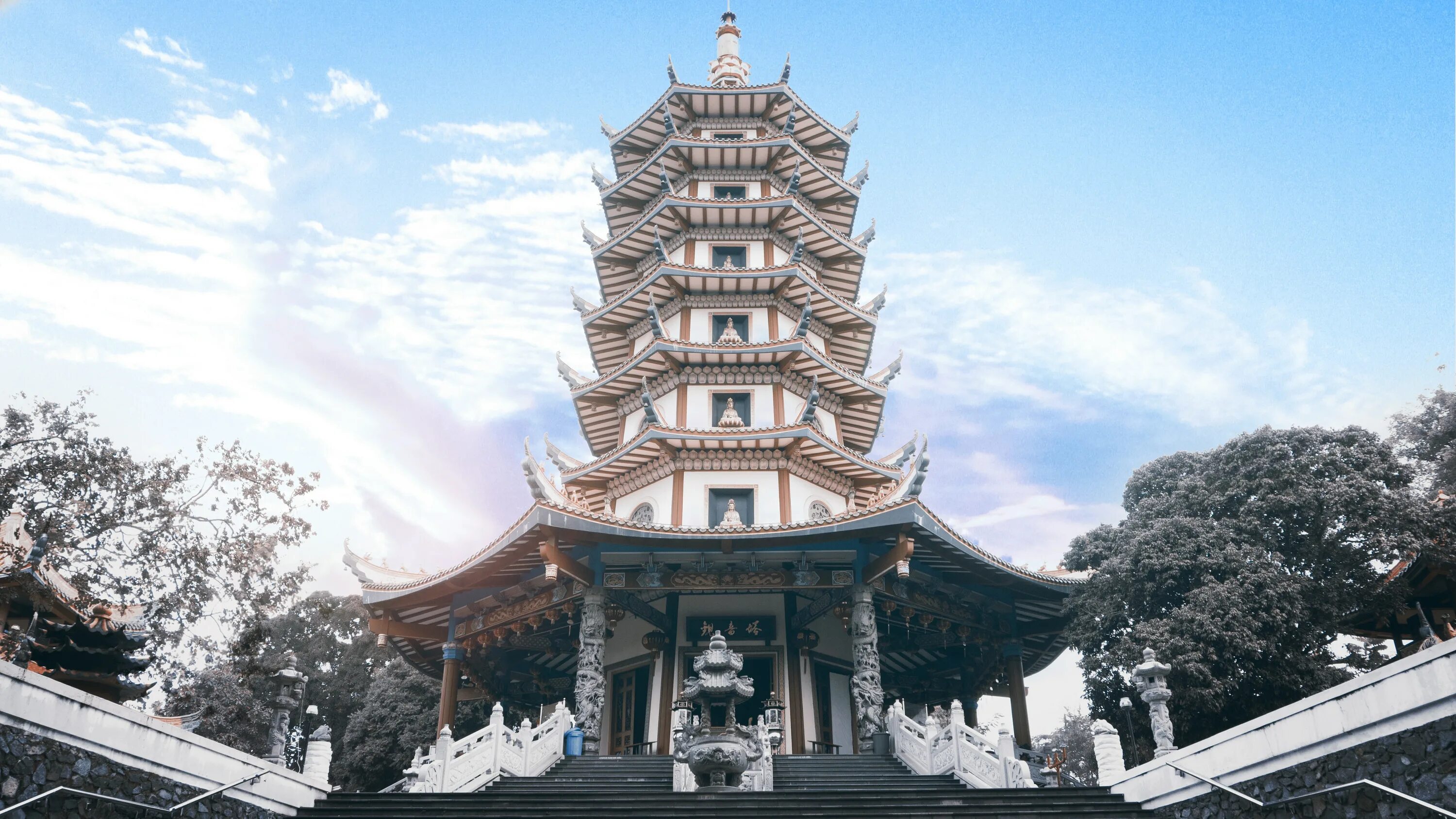 Asia build. Буддийская архитектура пагода. Архитектура Японии, храм пагода. Буддистская архитектура Китая. Буддийский храм-пагода в Японии.