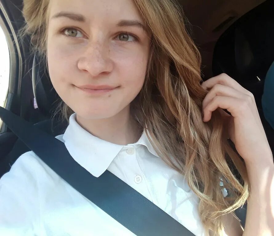 Vosmeklasnica. Восьмиклассница. Лицо восьмиклассницы. Восьмиклассница фото. Восьмиклассница.