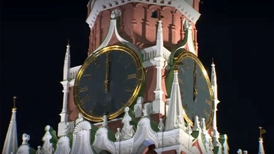 В москве 12 часов дня. Куранты на спасской башне московского кремля 12 часов. куранты на спасской башне московского кремля полночь. куранты на спасской башне московского кремля новый год. куранты на спасской башне московского кремля 12 часов новый год.