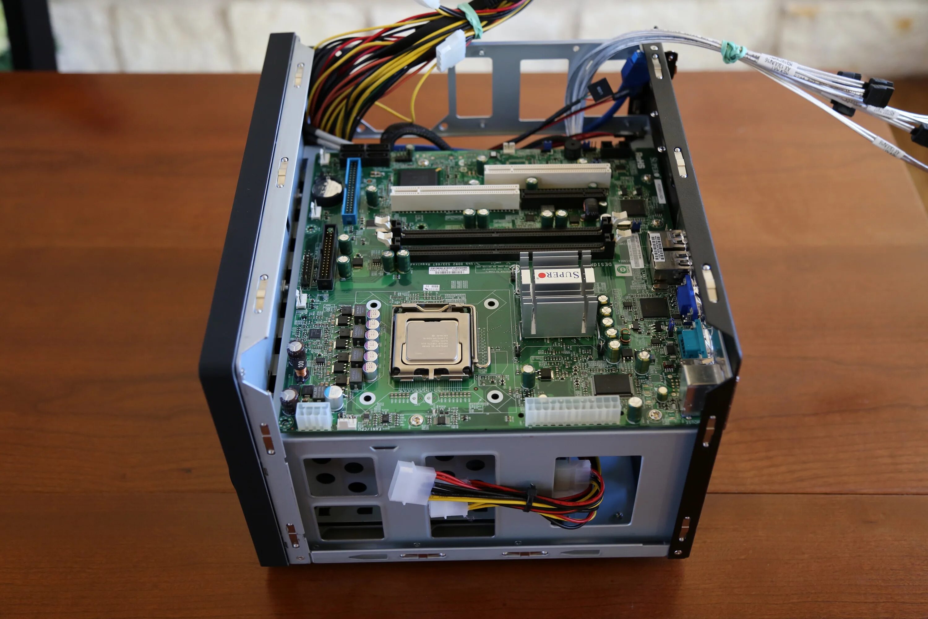 U-nas nsc-800. Nas 2024. U-nas nsc-800 server chassis. Сетевое хранилище иконка. U-nas nsc-800 server chassis.