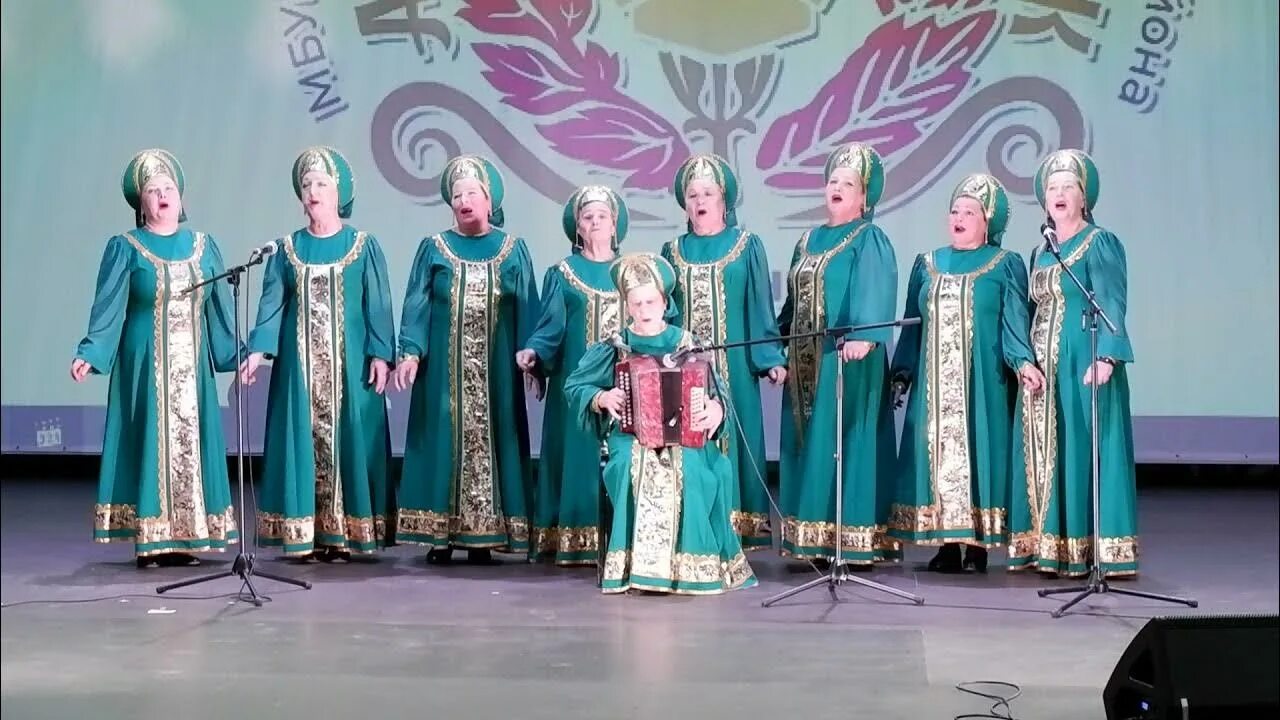 Ансамбль рябинушка шелехова. Рябинушка вокальный коллектив арлекино. Рябинушка фестиваль. Вокальный ансамбль рябинушка. Ансамбль рябинушка шелехов.