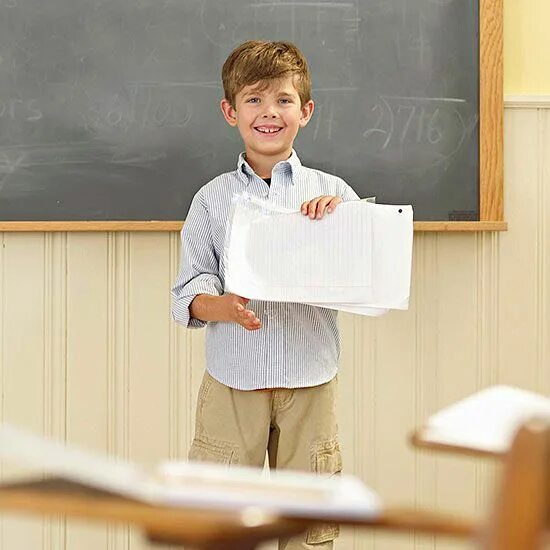 Разговор двух подростков в санкт-петербурге. Два мальчика подростка 13. Мальчик с мегафоном шаблон. Schoolboy in classroom. Speaking boy.