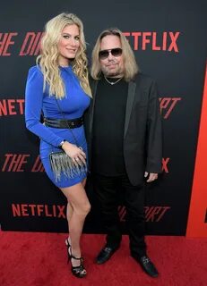 Vince Neil’s Girlfriend Is a Youtuber and Fitness Enthusiast - Facts about Rain 