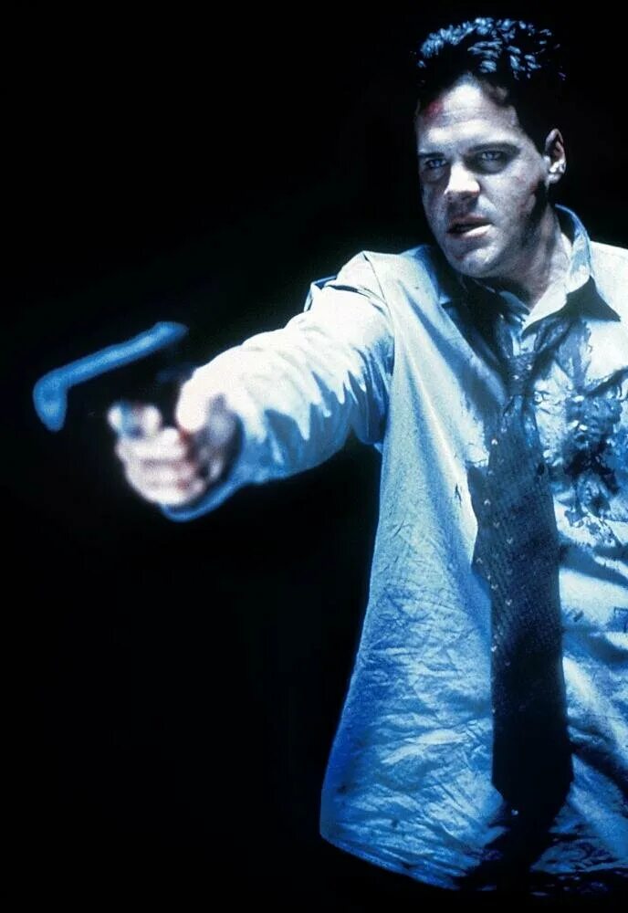 Восставший из ада 5. Пинхед восставший из ада 2. Пинхед восставший из ада 1987. Даг брэдли восставший из ада. Восставший из ада (hellraiser), 1987.