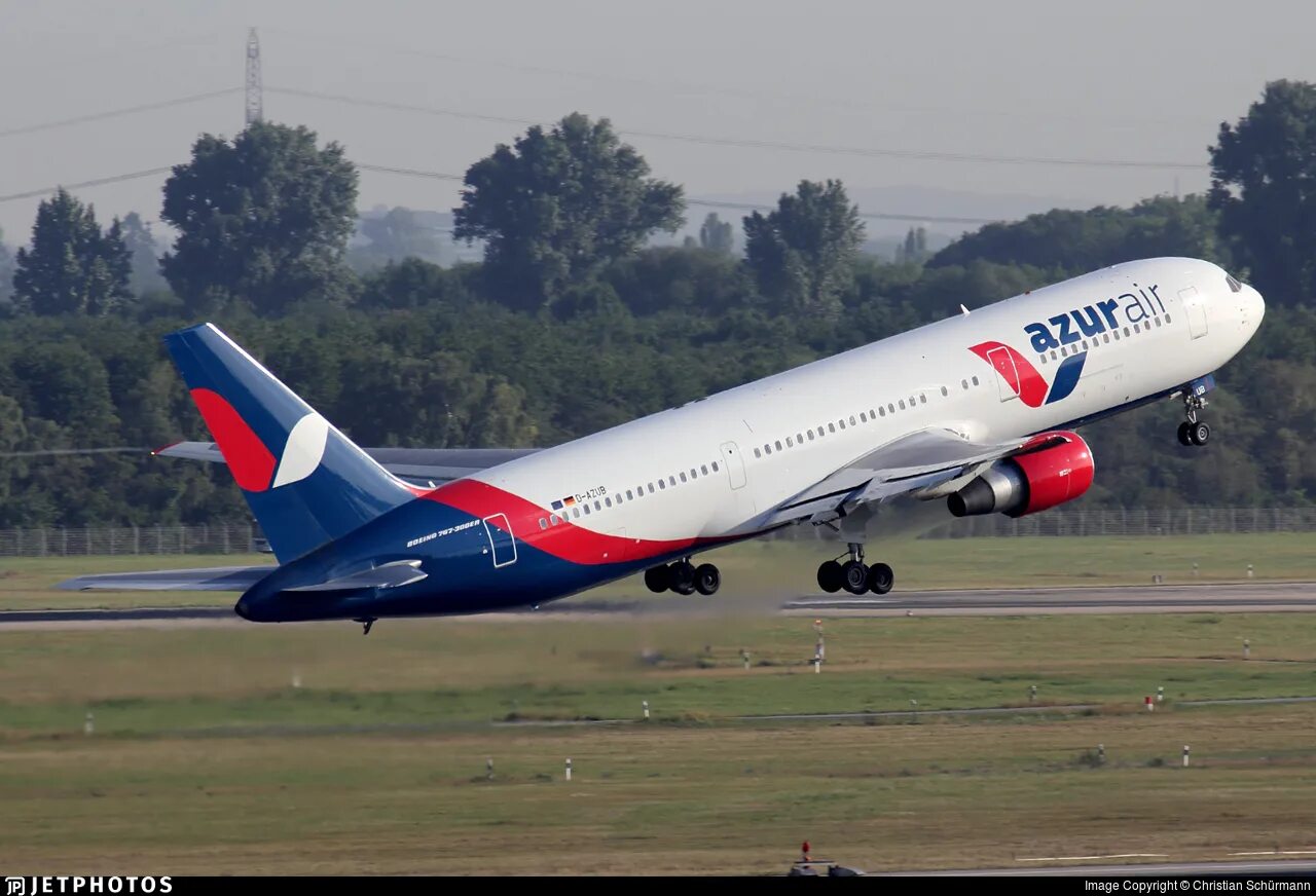 Самолёт Boeing 767 300. Боинг-767-300 Азур-Эйр. 767 Азур. B-767 Азур Эйр.