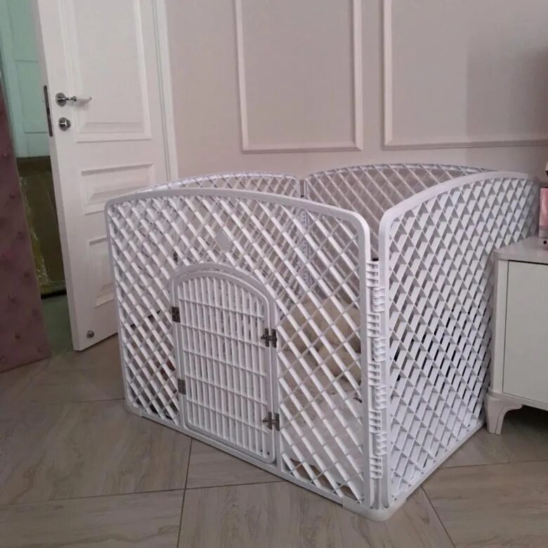 Вольер пластиковый. Пластиковый вольер для щенков. пластиковый загон для собак. вольер белый для щенков. вольер манеж пластиковый для собак.