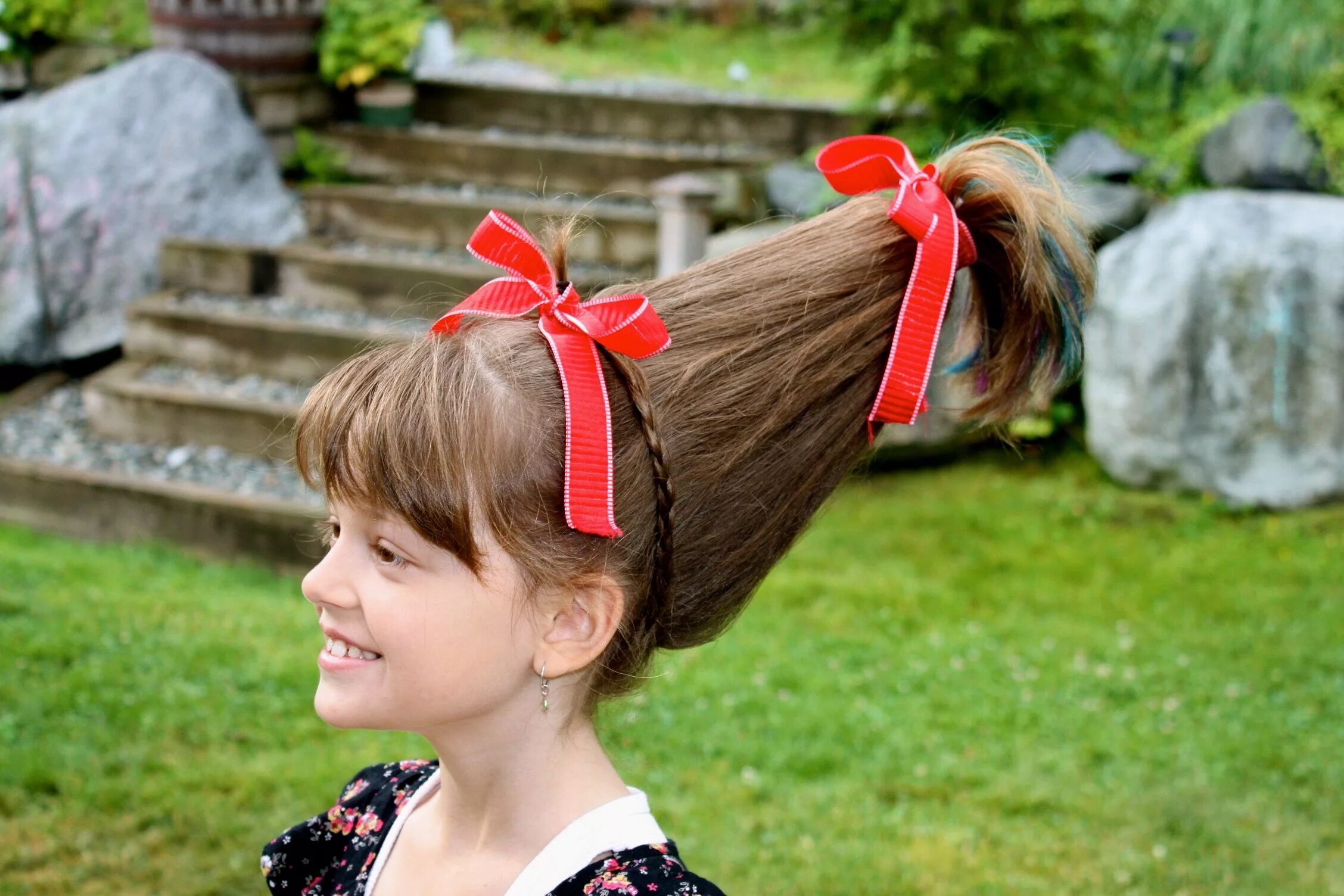 40+ Wacky Hairstyles Easy To Do Cute Crazy hair, Wacky hair days, Crazy hair day