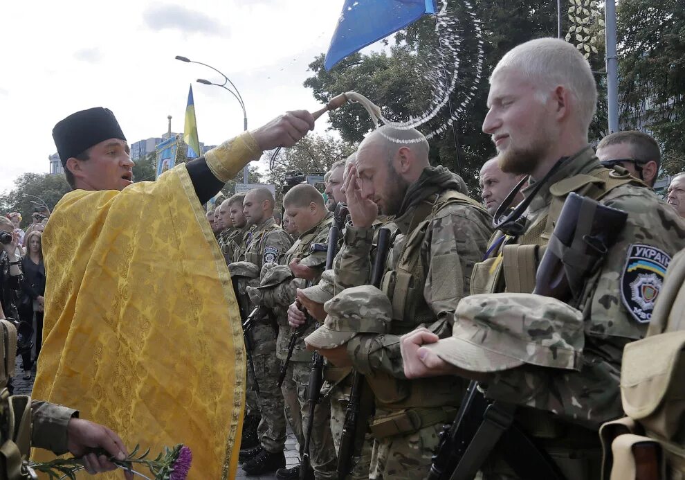 Бандеровцы униаты. Униаты на Украине. Капеллан ВСУ. Военные священники ВСУ. О чем говорят украинцы сегодня