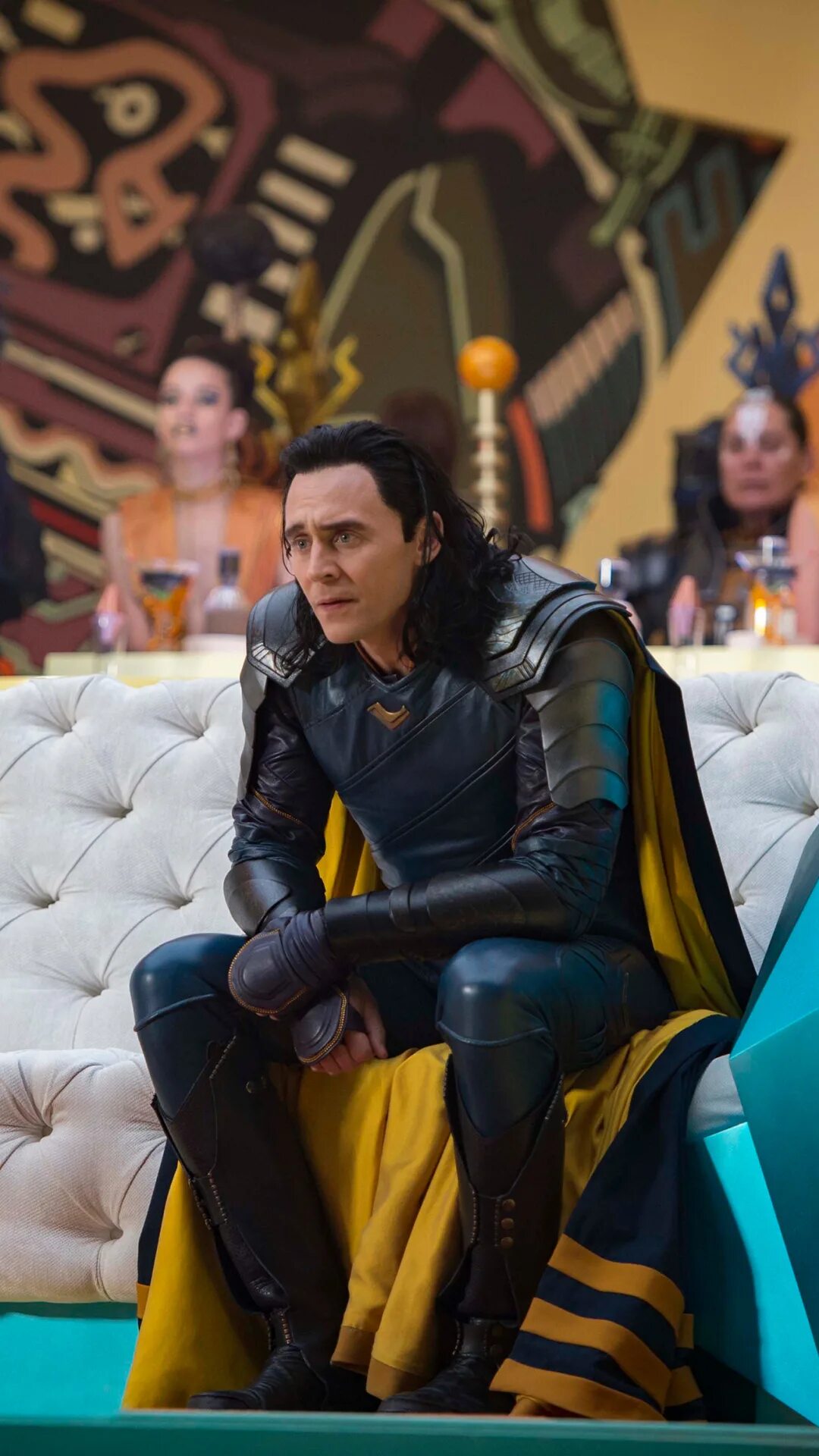 Loki ragnarok. Локи лафейсон рагнарек. Том хиддлстон локи. Loki ragnarok. Локи рагнарек.