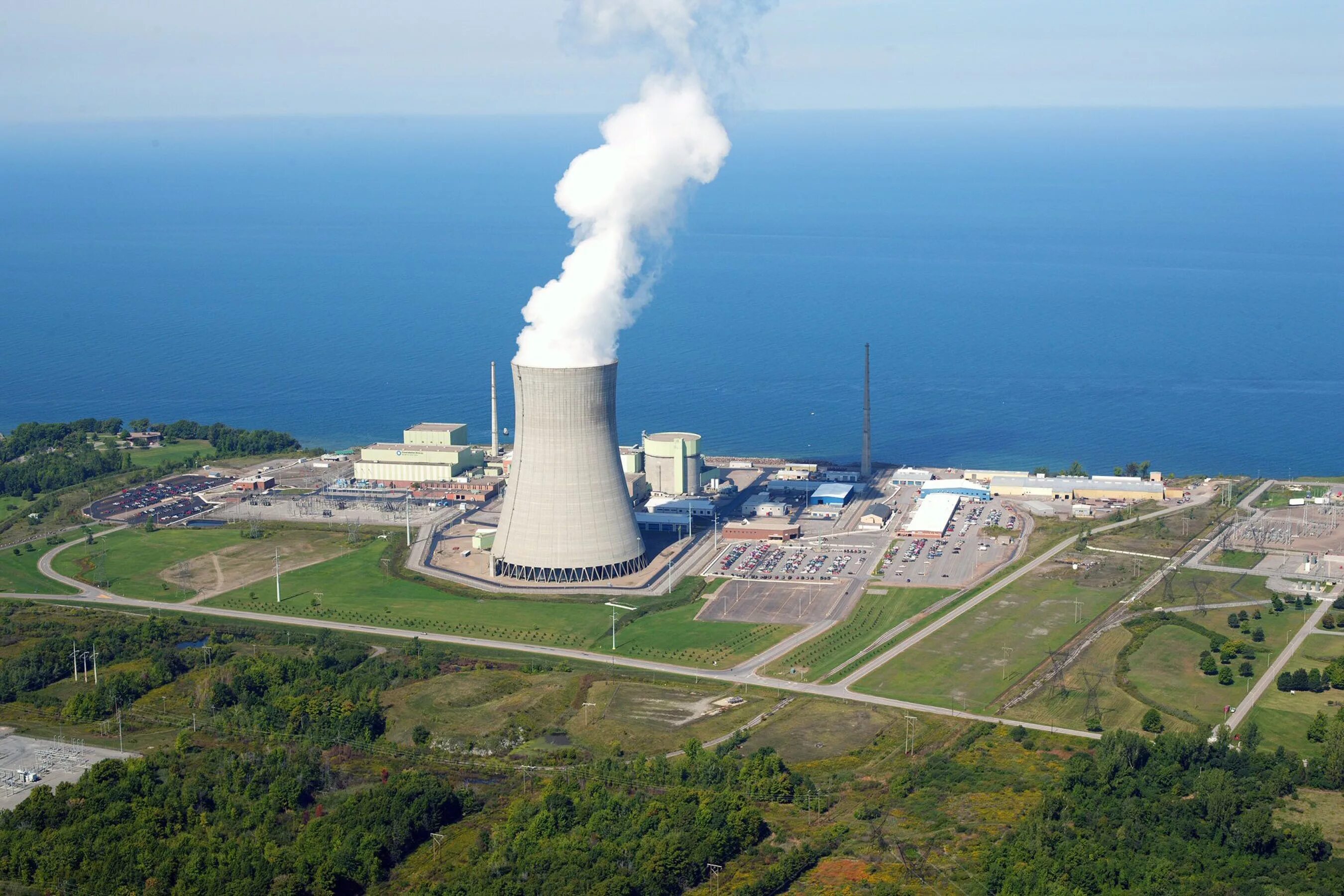 Nuclear Power Plant. Вестингауз АЭС. Атомная энергия АЭС. Энергия атомной электростанции.