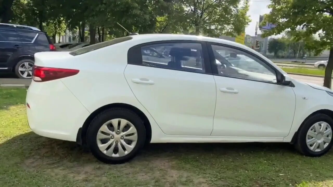 Купить б/у Kia Rio IV 1.6 MT (123 л.с.) бензин механика в Рязани: синий Киа Рио 