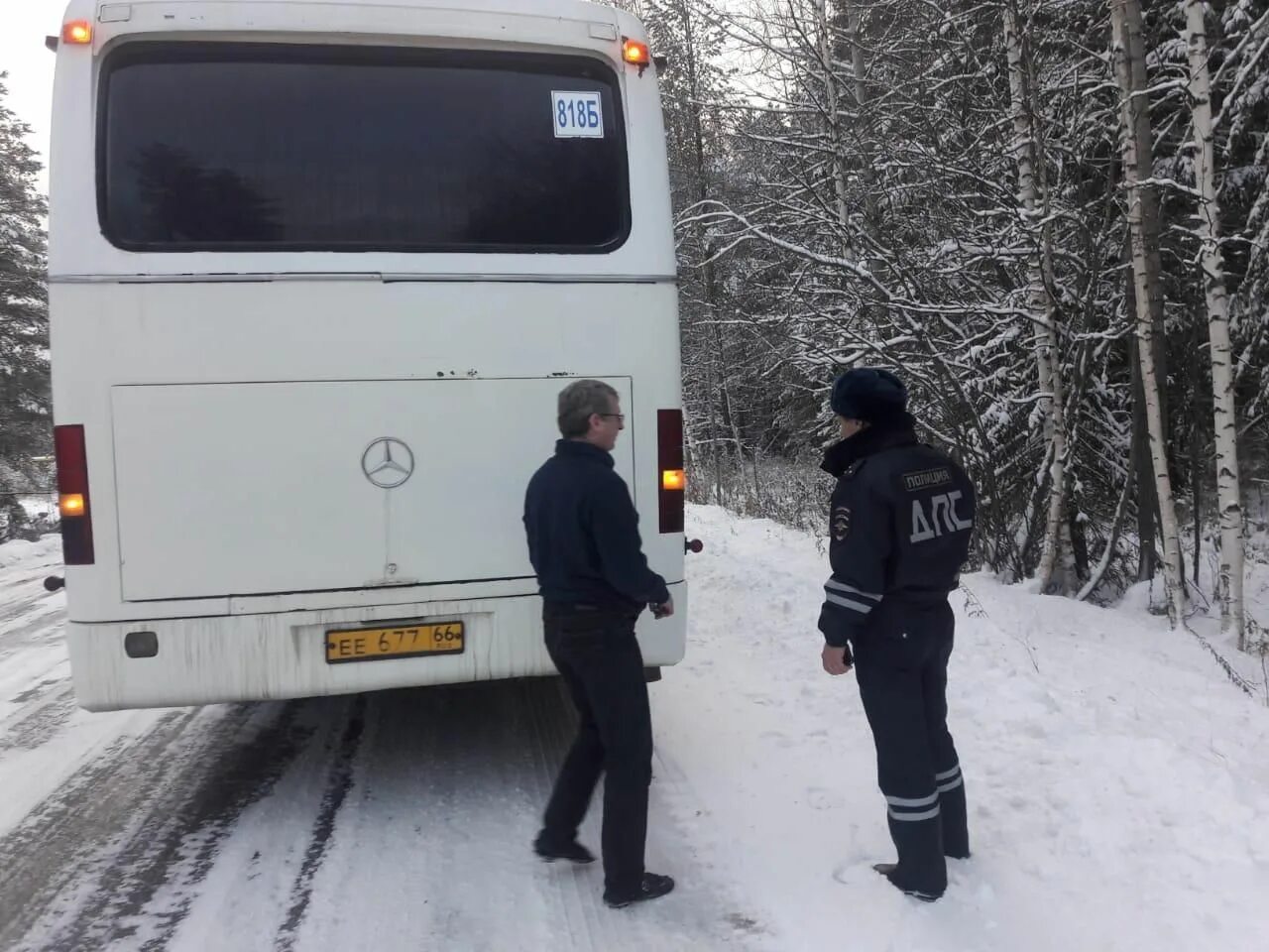 Автобусы краснотурьинск североуральск. Автобус Североуральск Краснотурьинск. Автобус Североуральск Серов. Североуральск Ивдель автобус. Автобус Краснотурьинск Ивдель.