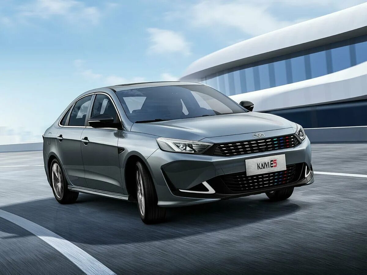 Chery kaiyi e5. китайский kaiyi e5. китайское авто каи. каи машина. новый седан kaiyi e5.