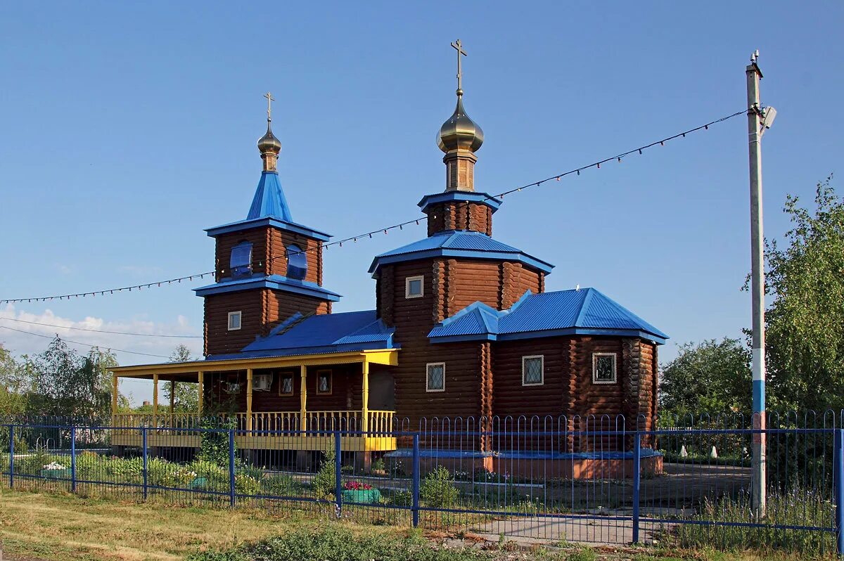 Самарская область село Марьевка храм. Село Марьевка Самарская область Пестравский район. Село Марьевка Пестравского района Самарской. Храм Николая село Марьевка.