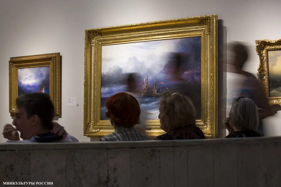 зал брюллова в русском музее. русский музей ыв санкт петербург. третьяковская галерея 1902. русский музей выставка айвазовского. питер санкт петербург русский му.