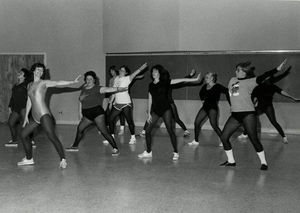 джейн фонда фитнес аэробика. гимнастика 80 х. советская аэробика ритмическая гимнастика. джейн фонда аэробика. гимнастика 80 х.