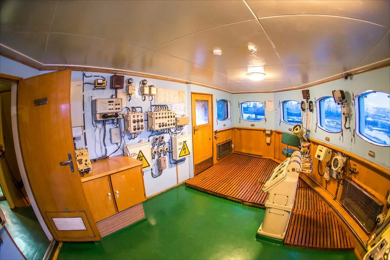 электродвигатель подводной лодки. карибское море под водой. подводная лодка hr. музей подводная лодка владивосток режим. подводного 2 разбор.