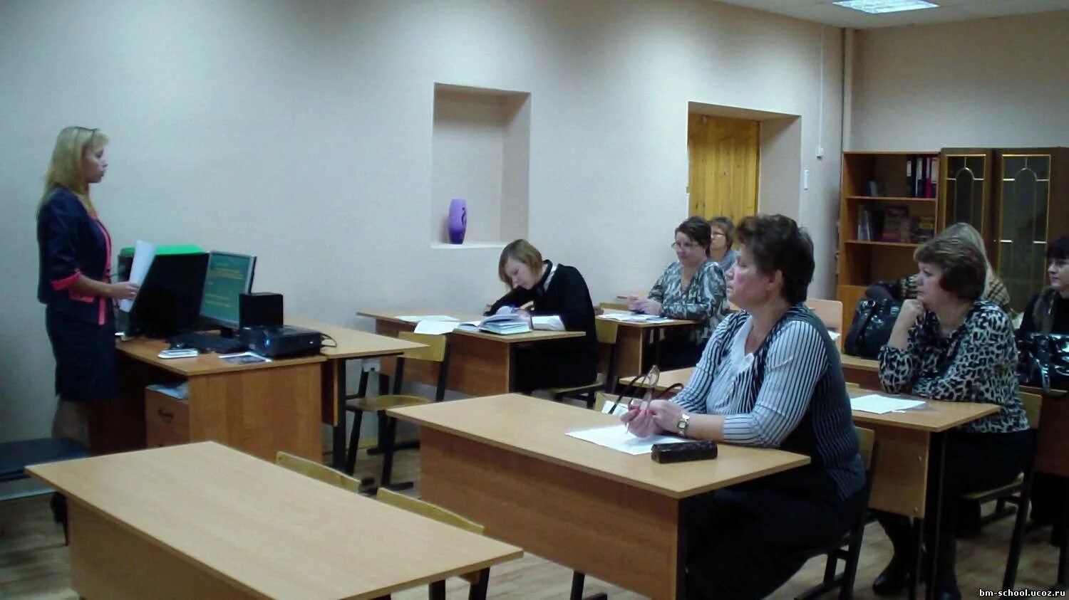 Сайт большемурашкинской средней. Большемурашкинская средняя школа фото. Учителя большемурашкинской средней школы. Сайт большемурашкинской средней. Учителя большемурашкинской средней школы.