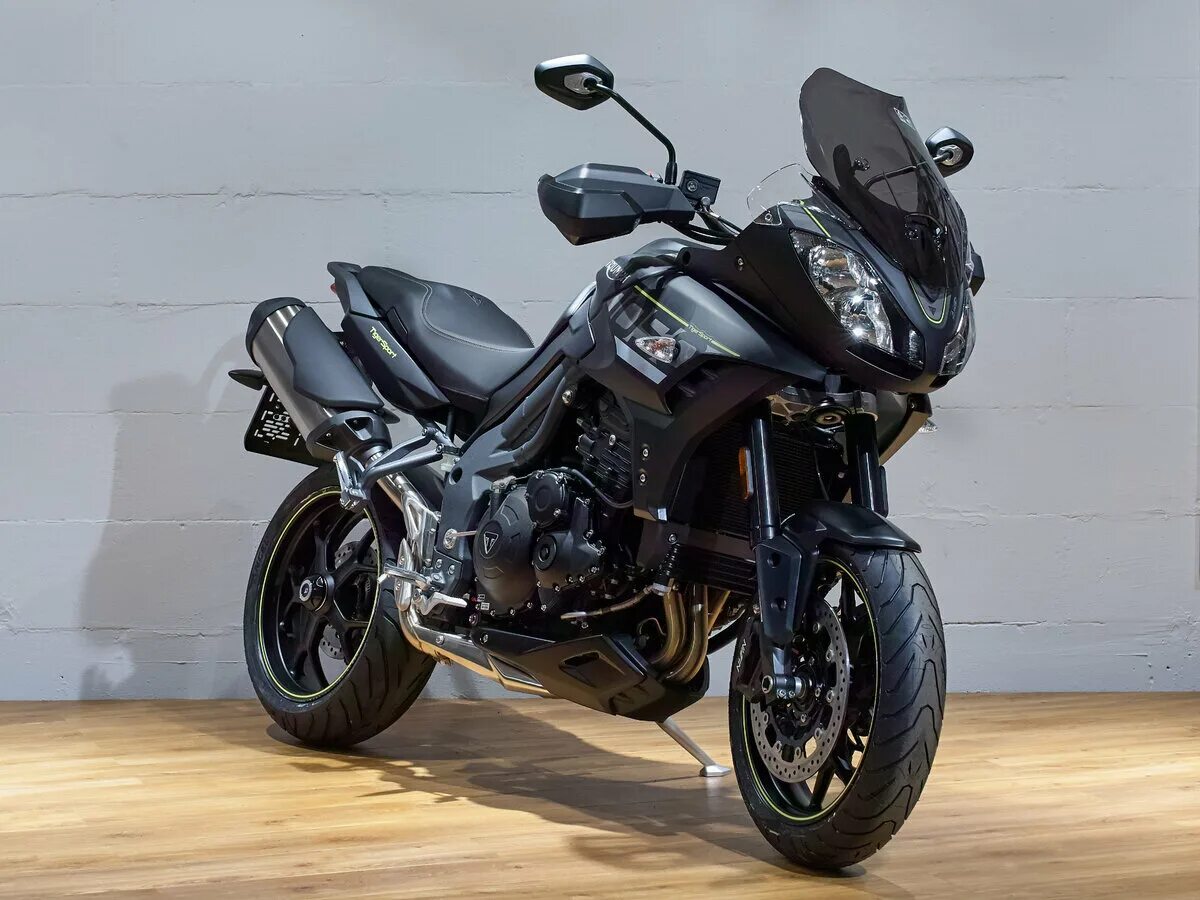 Triumph tiger отзывы. триумф мото тайгер. триумф тайгер 800 отзывы. триумф тайгер 800 металлический ли бак. Triumph tiger отзывы.