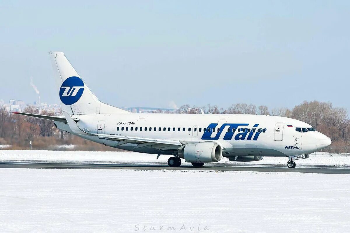 Сайт utair ru. VQ-BRT UTAIR. ЮТЭЙР Сургут. Самолеты авиакомпании ЮТЭЙР. Авиакомпания ЮТЭЙР В Сургуте.