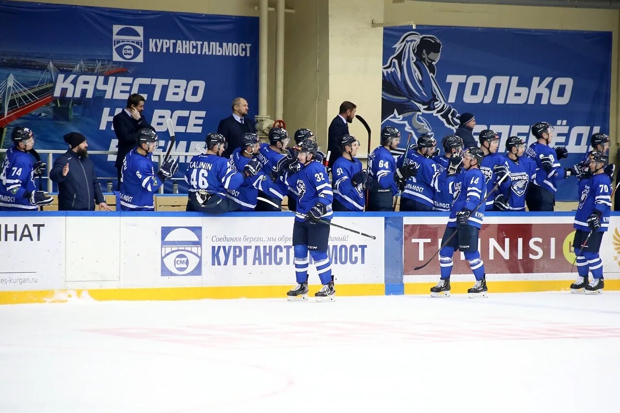 хоккейный клуб зауралье курган. зауралье рубин. хоккейная команда зауралье. химик , воскресенск вхл фот с игры. зауралье (хоккейный клуб).