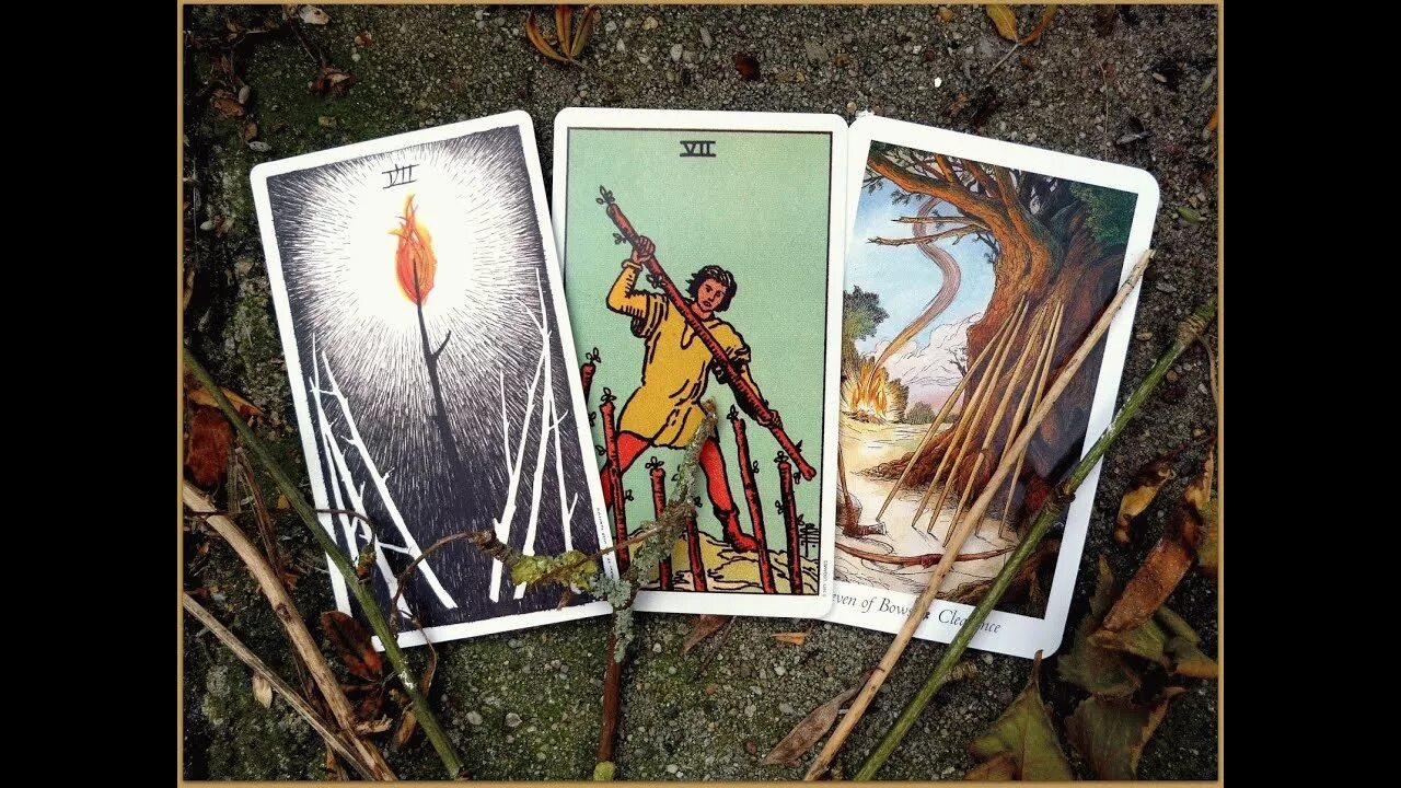 Карта таро 5 жезлов. 6 жезлов таро уэйта. Карты таро уэйта туз жезлов. Жезлы таро тота раскраска. Двойка посохов таро.