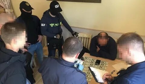 Бандит требующий денег