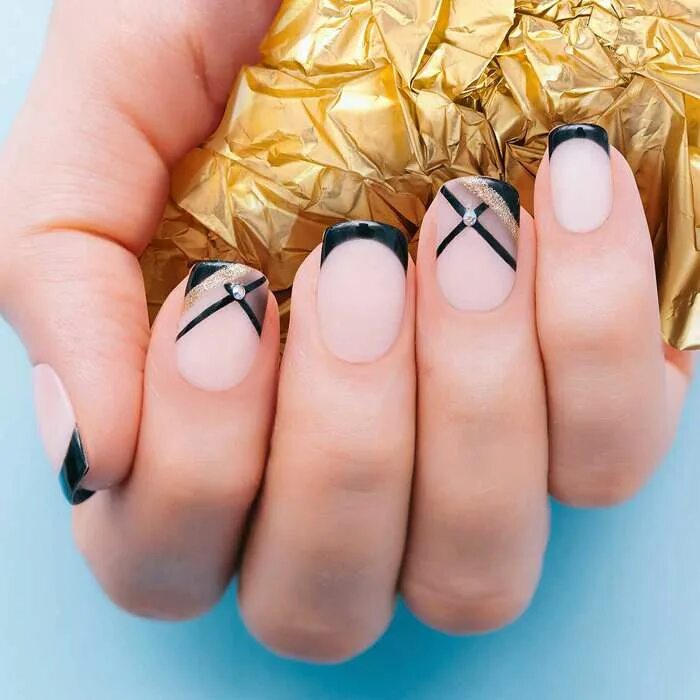 Hello nails широкая