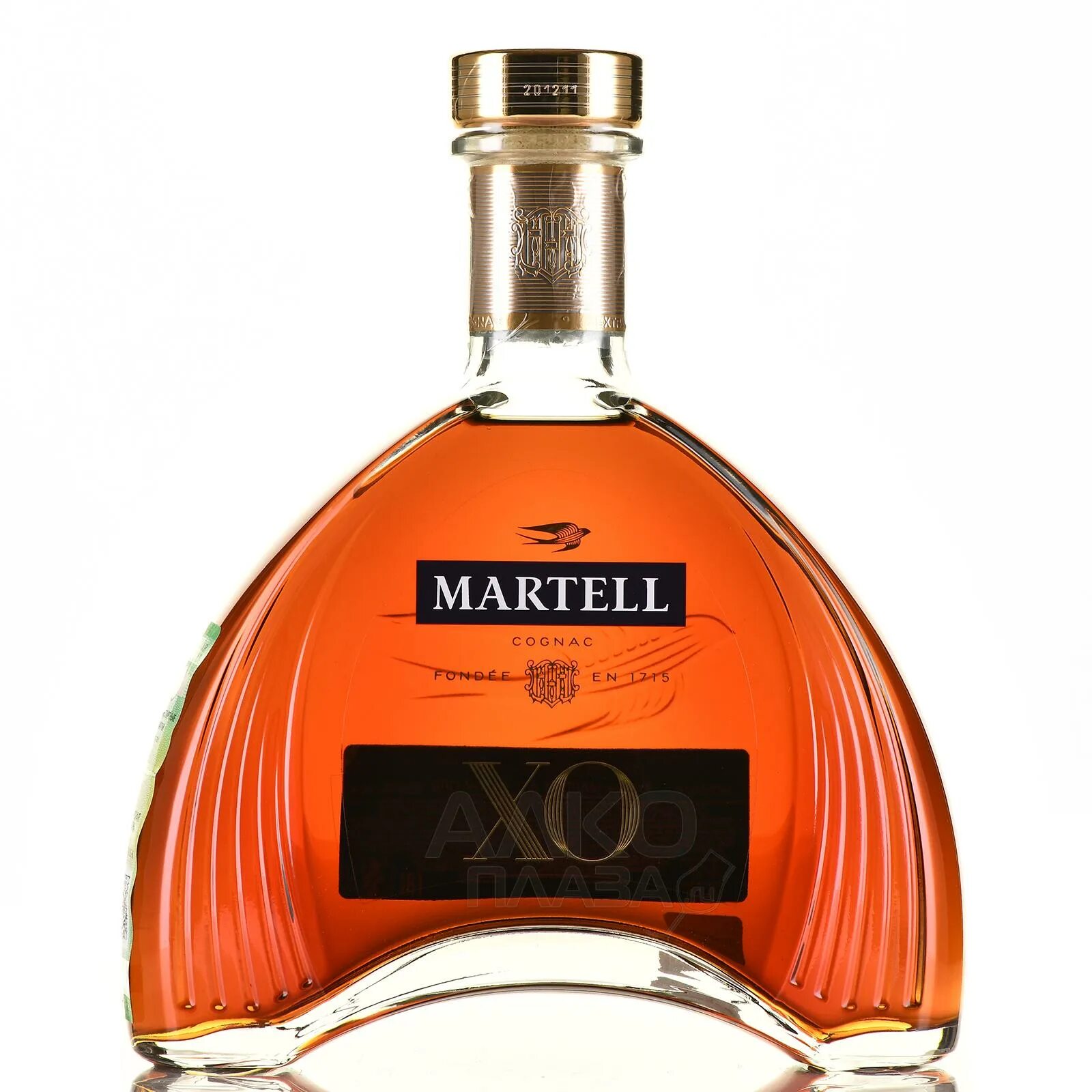 Martell 0.7 цена. Мартель Хо 0.7 коробка. Martell XO Cognac 0.7. Martell XO 0.35. 0.7Л коньяк Мартель Хо п/у.